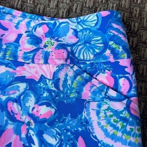 Lily Pulitzer Jonas Blue Tang Sitting Seaside Skort - Picture 5 of 14